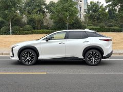 Lexus RZ 2023 450e AWD Luxury Edition - ფოტო 3