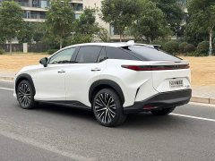 Lexus RZ 2023 450e AWD Luxury Edition - ფოტო 4