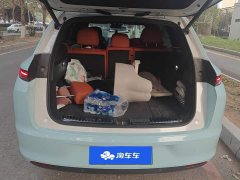 Li Auto L7 Pro - ფოტო 4