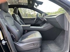 Tesla Model Y Long Range Rear-Wheel Drive - ფოტო 14