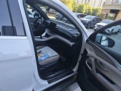 BYD Song Pro New Energy DM-i 71KM Glory Edition Pilot - ფოტო 19