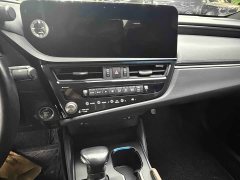 Lexus ES 2022 300h Excellence Edition - ფოტო 10