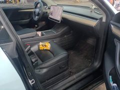 Tesla Model Y Standard Range RWD - ფოტო 8