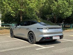 Lynk & Co Geely Lynk & Co 10 240 AWD Ultra Sport Edition - ფოტო 9
