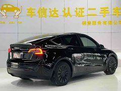 Tesla Model Y Rear-Wheel Drive - ფოტო 3