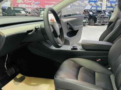 Tesla Model Y Rear-Wheel Drive - ფოტო 8