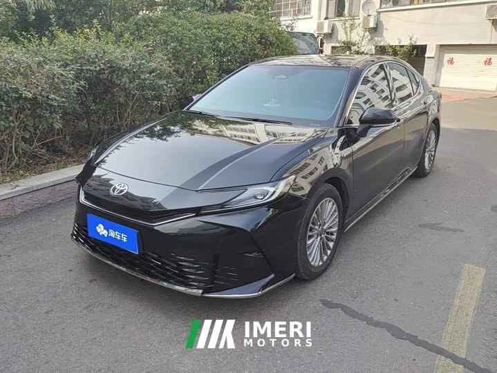 Toyota Camry Hybrid 2.0L HGVP Luxury - ავტომობილი ჩინეთიდან
