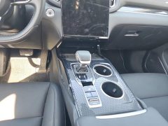 FAW Red Flag HS3 PHEV 117km Dynamic Edition - ფოტო 16