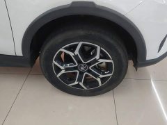 BYD Yuan Pro 2021 401KM Luxury - ფოტო 6
