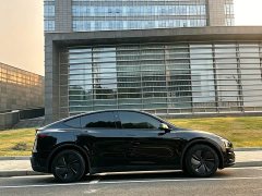 Tesla Model Y Rear-Wheel Drive - ფოტო 6