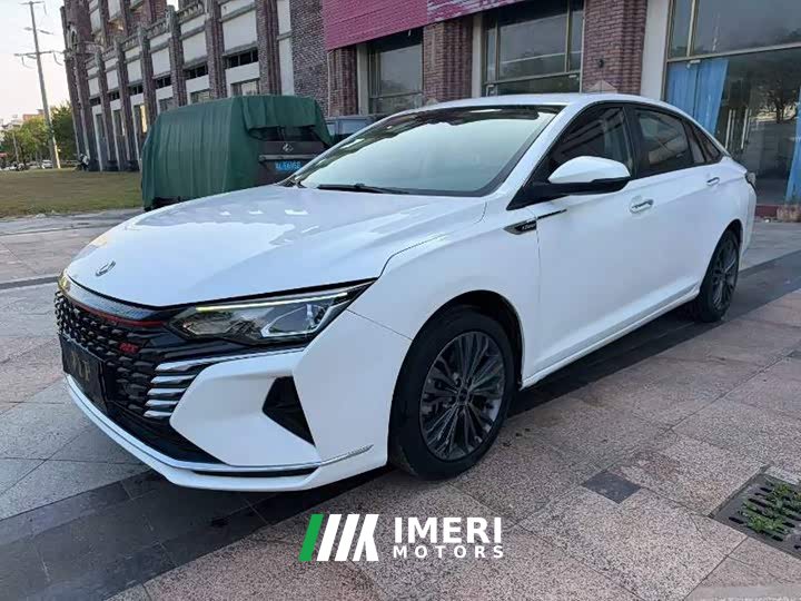 Dongfeng Yixuan MAX 1.5T Super Power Dad Edition - ავტომობილი ჩინეთიდან