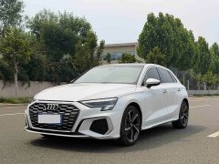 Audi A3 Sportback 35 TFSI Fashion Sport - ფოტო 1