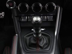 Subaru BRZ 2.4L Manual - ფოტო 16