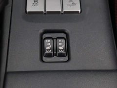 Subaru BRZ 2.4L Manual - ფოტო 17