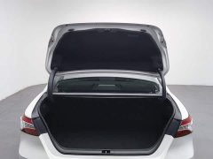 Toyota Camry 2.5G Luxury - ფოტო 16
