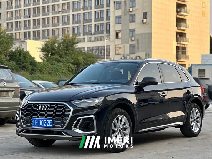 Audi Q5L 2022 Facelift 40T Luxury Sport - ავტომობილი ჩინეთიდან