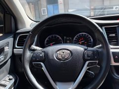 Toyota Highlander 2.0T AWD Luxury 7-Seater - ფოტო 14