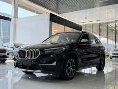 BMW X1 sDrive20Li Premium Edition - ფოტო 1