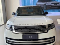Land Rover Range Rover 3.0 L6 400PS AB Long Wheelbase - ფოტო 1