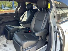 Toyota Sienna 2021 2.5L Hybrid Premium Edition - ფოტო 15