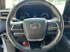 Toyota Sienna 2021 2.5L Hybrid Premium Edition - ფოტო 8