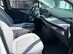 Buick GL8 2025 Luxurious Edition Advance Enjoyment Version - ფოტო 17