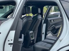 Porsche Cayenne 3.0T Platinum Edition - ფოტო 11