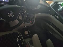 Buick GL8 Land Business Class 652T Luxury - ფოტო 16