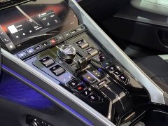 Aston Martin DB12 4.0T V8 Coupe - ფოტო 10