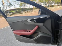 Audi A4L 40 TFSI Luxury Dynamic - ფოტო 3