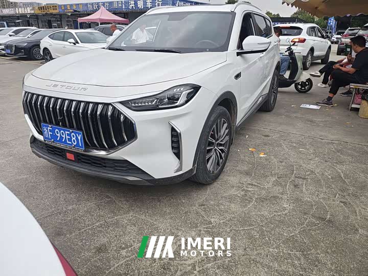 Jetour Jietu X70 PLUS 1.6T DCT Champion PRO 7-Seater