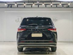 Toyota Sienna 2021 2.5L Hybrid Luxury - ფოტო 15