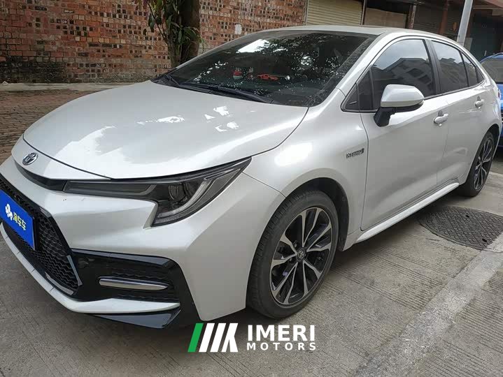 Toyota Corolla Hybrid 1.8H E-CVT Sport - ავტომობილი ჩინეთიდან