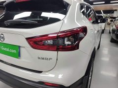Nissan Qashqai 2.0L CVT XV Smart Comfort Edition - ფოტო 8