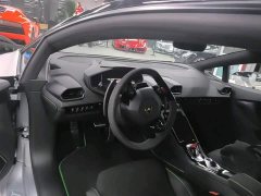 Lamborghini Huracán 2020 Huracán EVO RWD - ფოტო 2