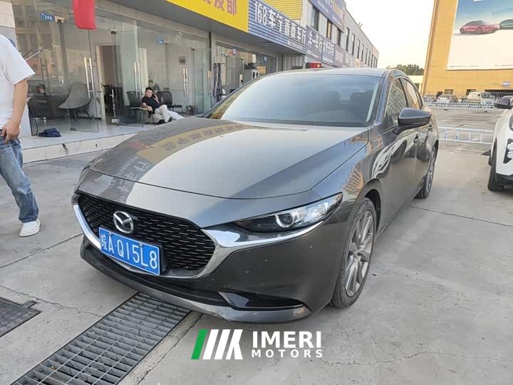 Mazda3 Axela 2.0L Automatic Elegant Edition