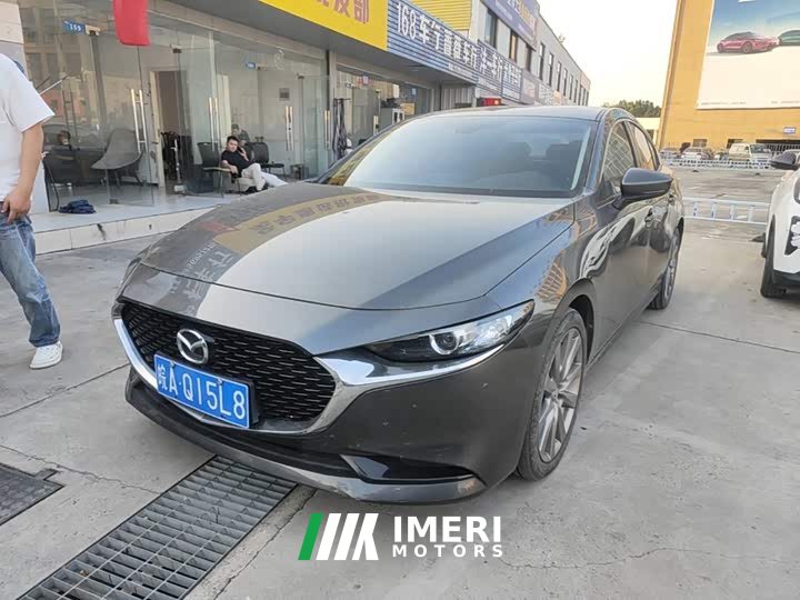 Mazda3 Axela 2.0L Automatic Elegant Edition