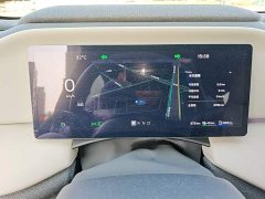 Volvo XC70 Plug-in Hybrid 2026 Two-Wheel Drive Long Range Core - ფოტო 12