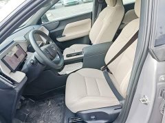 Volvo XC70 Plug-in Hybrid 2026 Two-Wheel Drive Long Range Core - ფოტო 15