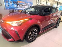 Toyota C-HR 2.0L Luxury - ფოტო 1