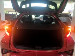 Toyota C-HR 2.0L Luxury - ფოტო 19
