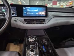 Ford Lingyue New Energy 2025 Platinum Leader - ფოტო 9