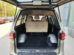 Dongfeng Delica 2023 M5 1.6L Practical 5-Seater - ფოტო 19