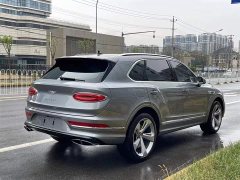 Bentley Bentayga 4.0T V8 - ფოტო 2