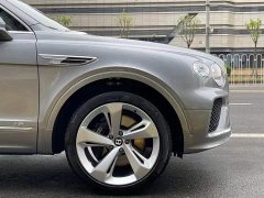 Bentley Bentayga 4.0T V8 - ფოტო 7