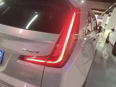Cadillac XT4 2022 28T FWD Luxury - ფოტო 8