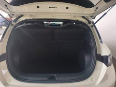 BYD Dolphin 420km Fashion Edition - ფოტო 19
