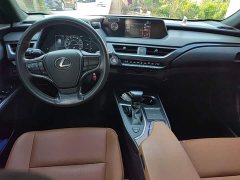 Lexus UX 2020 200 Special Edition - ფოტო 10