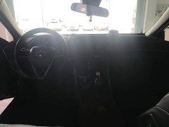 Toyota Avalon 2.0L XLE Premium Edition - ფოტო 10