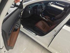 Honda Yingshipai Sharp Hybrid 2.0L Pure Elegance Edition - ფოტო 16
